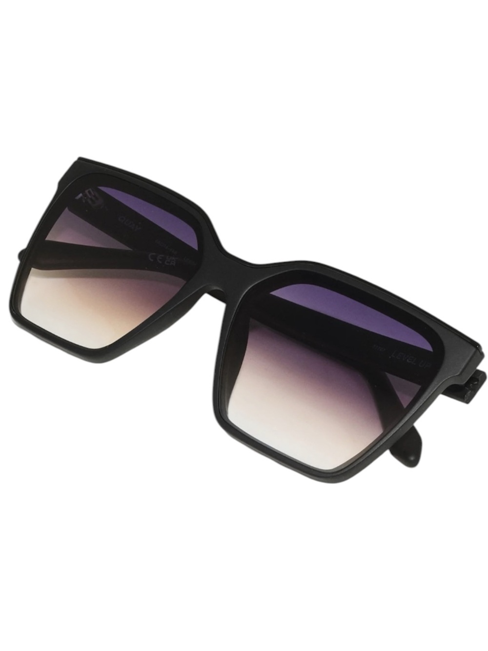QUAY Level Up Sunglasses Matte Black Frame Dusk Poppy Lens Oversized NWT